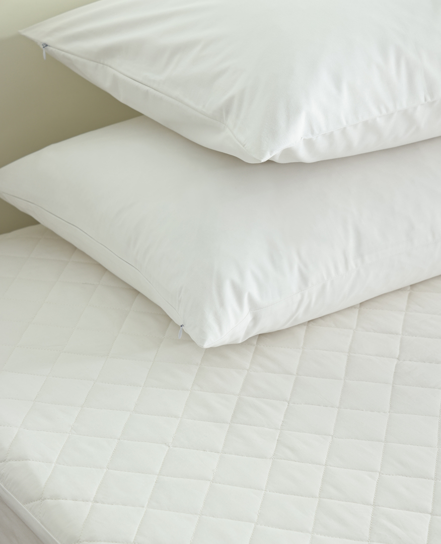 MM Linen - Pure Essentials Quilted Mattress Protector - 100 percent cotton. image 1